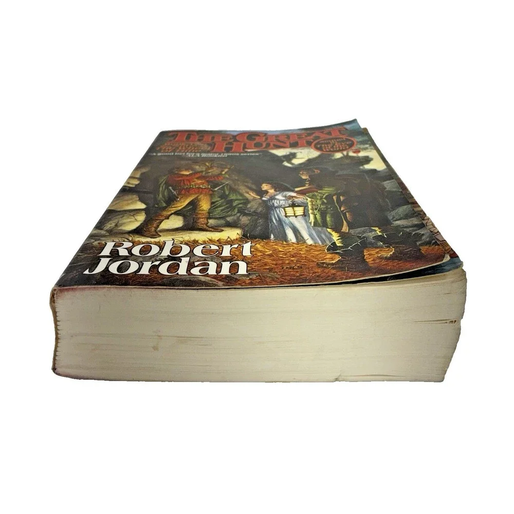 The Great Hunt by Robert Jordan Vintage Tor First Edition Paperback